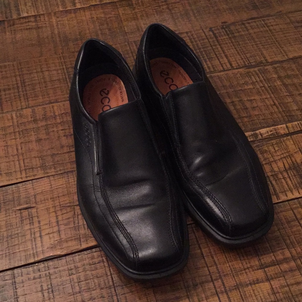 Men’s Ecco Black Dress Shoes